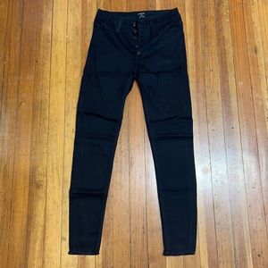 Just Black, Black Skinny Jeans - Apricot Lane